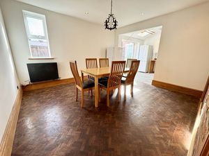 Open Plan Dining Kitchen- click for photo gallery